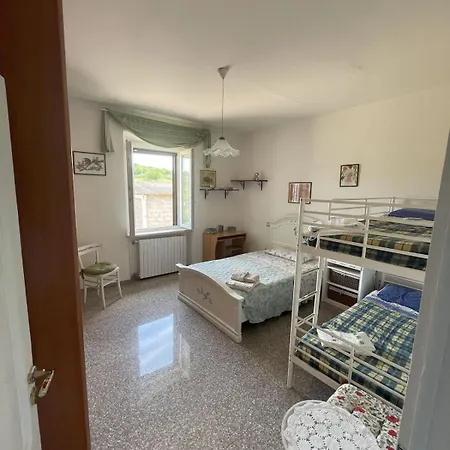 Podere Sasso Vecchio شقة La Capriola